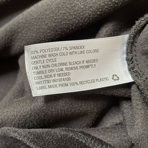 Wild Fable black velvet hoodie sweatshirt size small - Picture 6 of 9